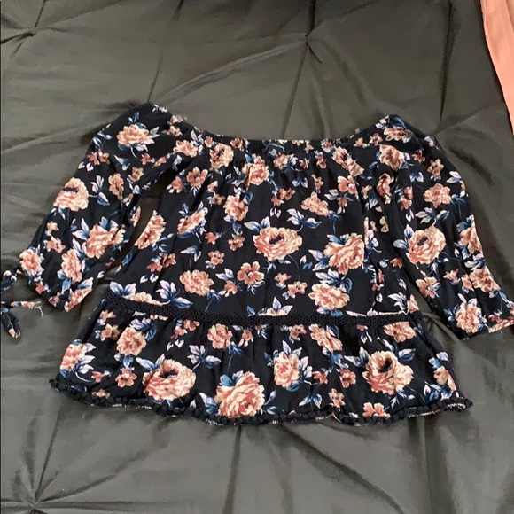 Strapless floral American Eagle blouse - Picture 1 of 3